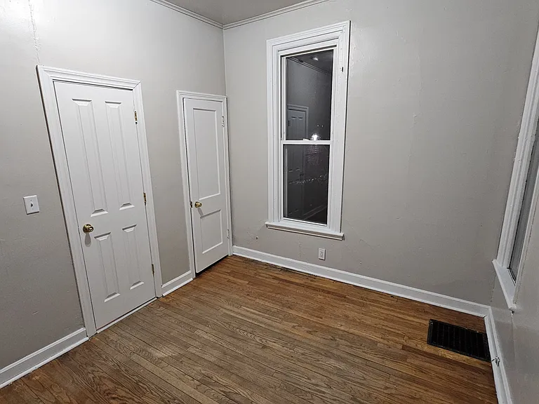 412 Forest St #3 — Photo 6