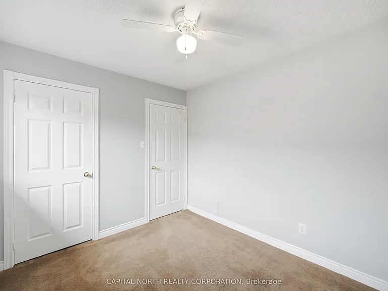 126 Marsellus Dr — Photo 18
