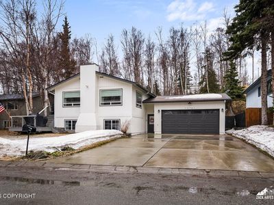 13761 Venus Way, Anchorage, AK, 99515