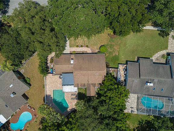 5th image of 3958 Salmon Dr