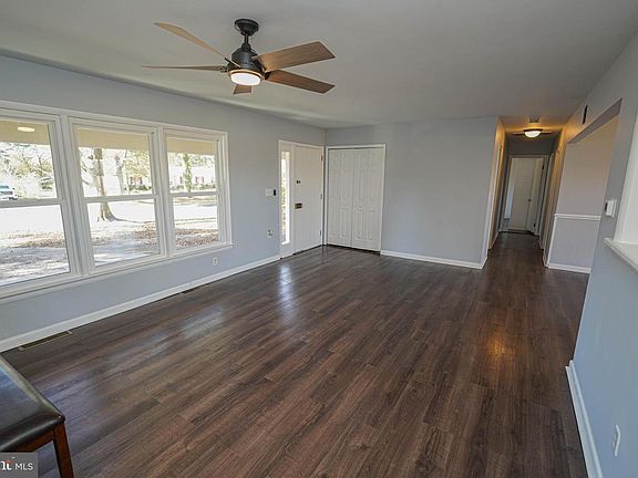 5th image of 503 S Kaywood Dr