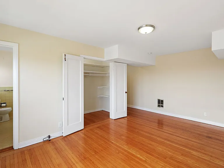87-93 Lupine Ave #463R — Photo 3