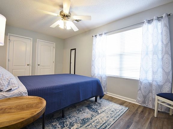 3rd image of 397 Bridgewater Cir #1
