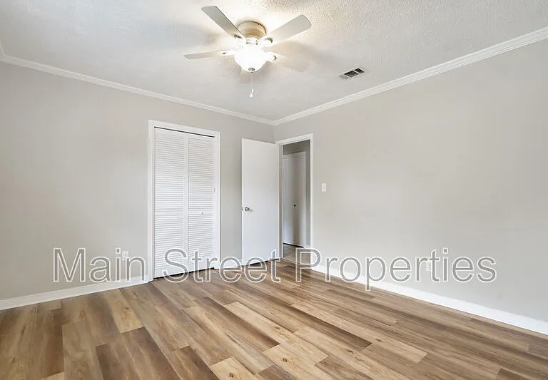 587 Bobwhite Dr — Photo 5