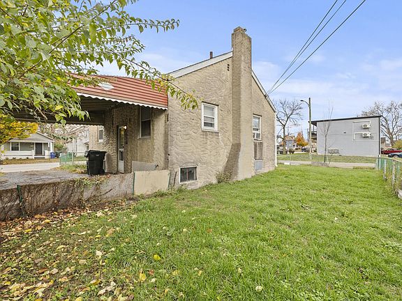 3rd image of 424 S Glenwood Ave