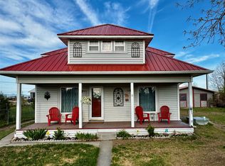 8 Lewis St, Ulm, MT 59485