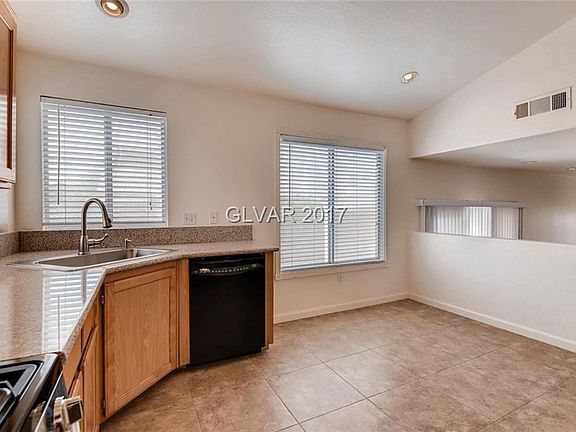 3rd image of 8401 Legacy Valley Ave