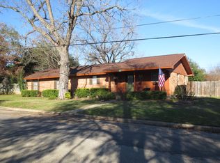 512 Hale St, Lexington, TX 78947