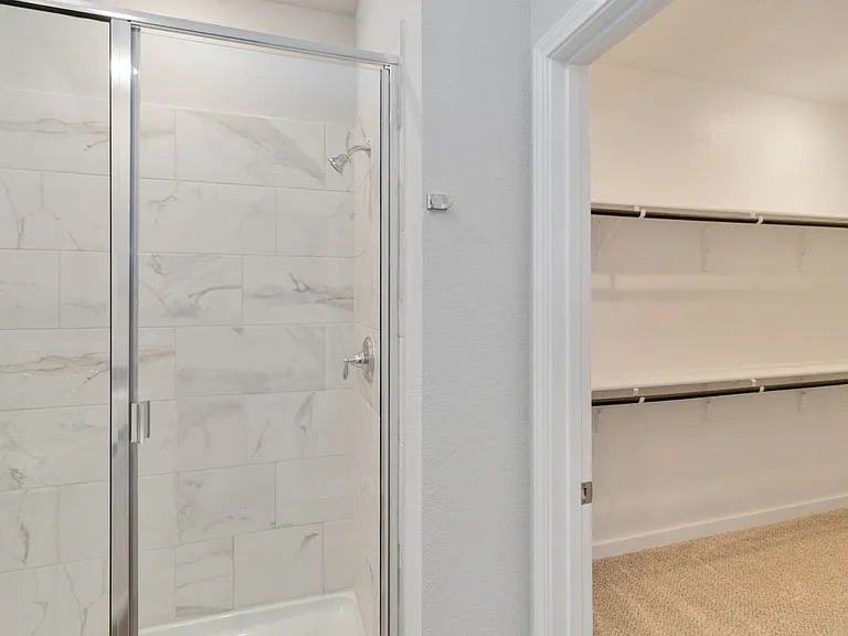 830 Staglin St #B — Photo 19