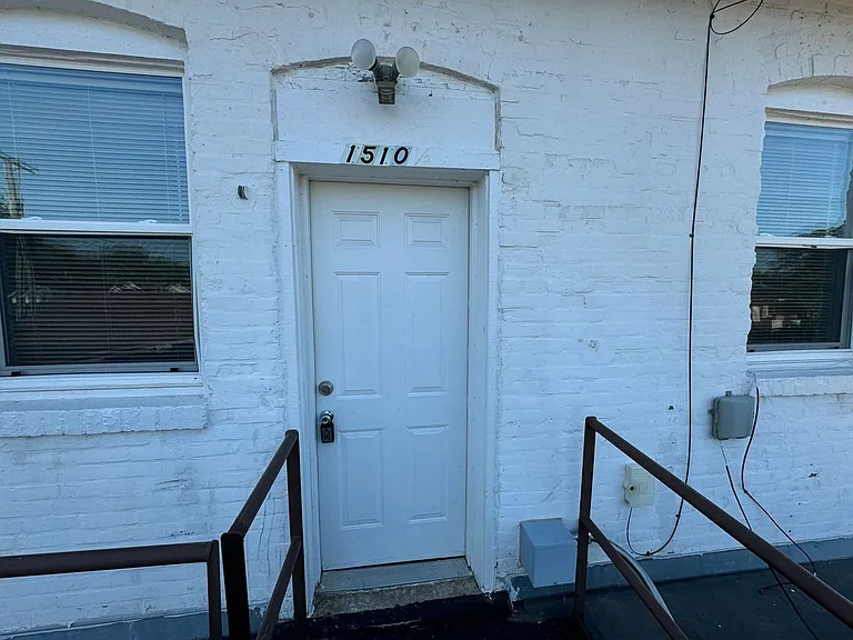 1510 1/2 Harrison St — Photo 22