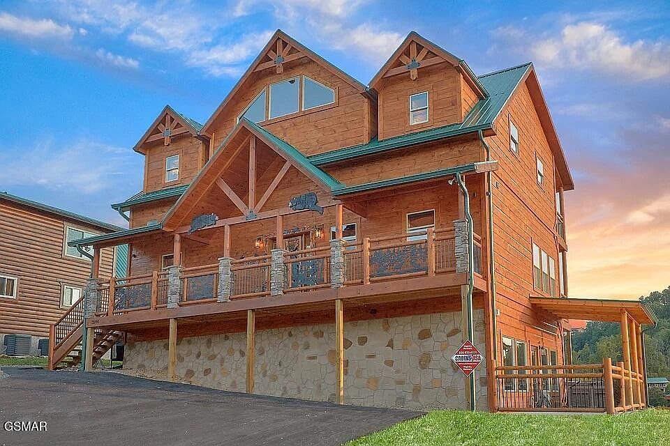 1st image of 3286 Lonesome Pine Way