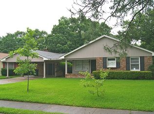 4618 Kinglet St, Houston, TX 77035