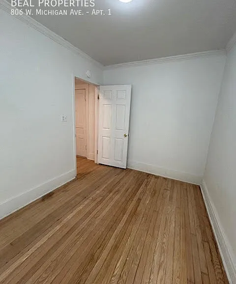 806 W Michigan Ave #1 — Photo 8