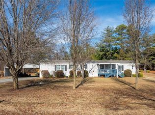 182 Jenkins Rd, Lexington, NC 27295