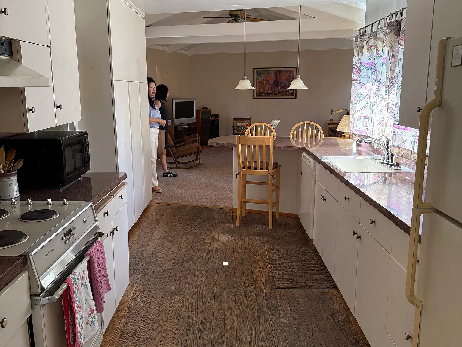 3 bed, 1794 sqft, $6,500 — Photo 3