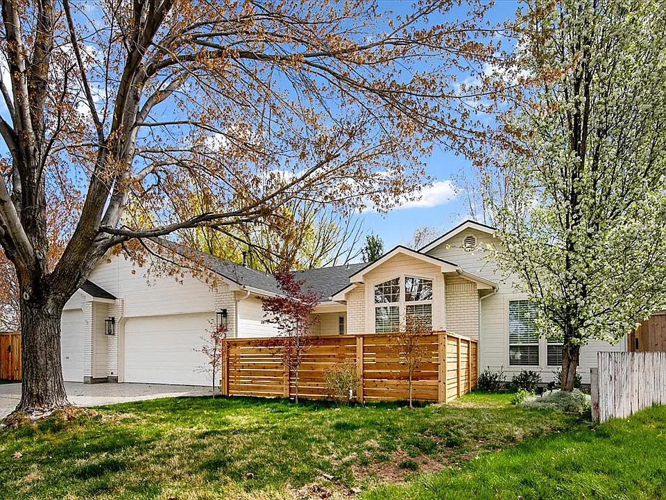 3824 W Aspen Creek Ct