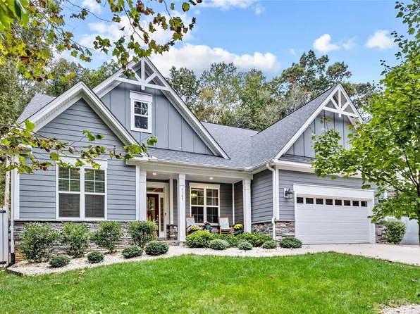 7109 Sedgebrook Dr W, Stanley, NC 28164