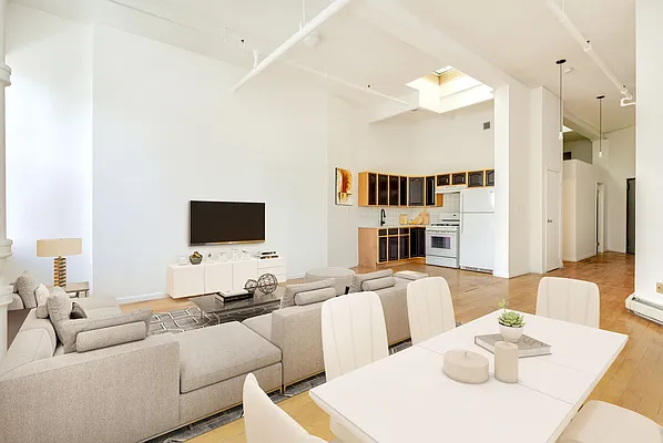 Rented by Compass | media 13