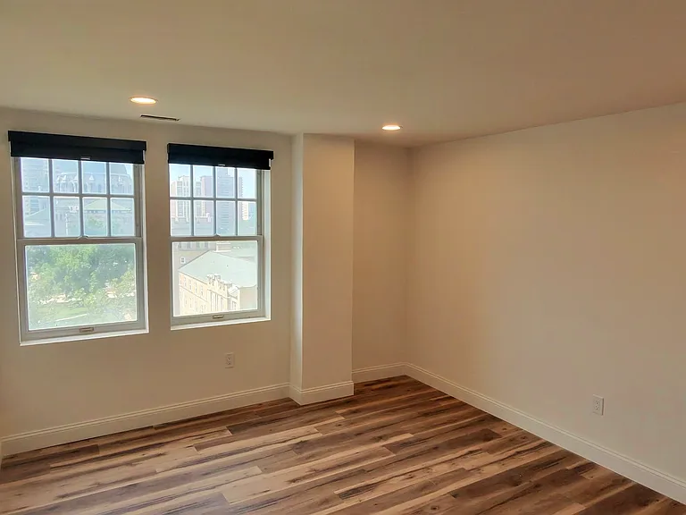 4406 McPherson Ave #4 — Photo 11