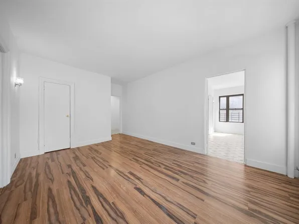 1001 Anderson Avenue image 3 of 17