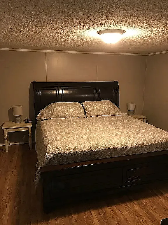 126 Wilkinson Ln SE — Photo 3