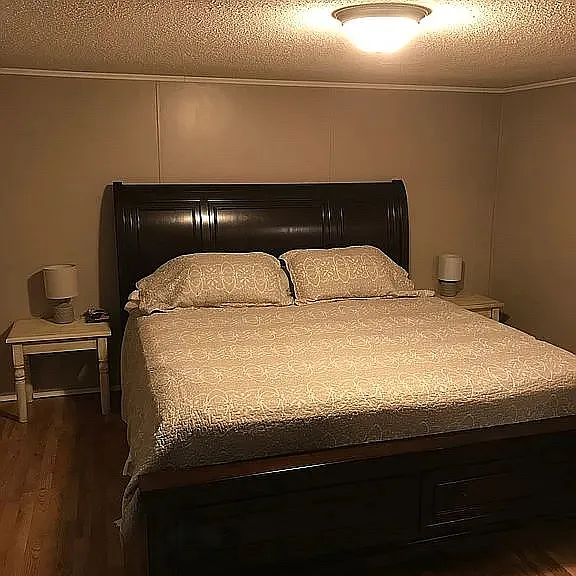 126 Wilkinson Ln SE — Photo 3