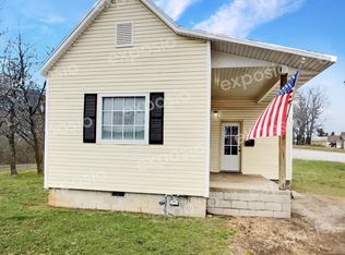 906 E Cale Street, Monett, MO 65708