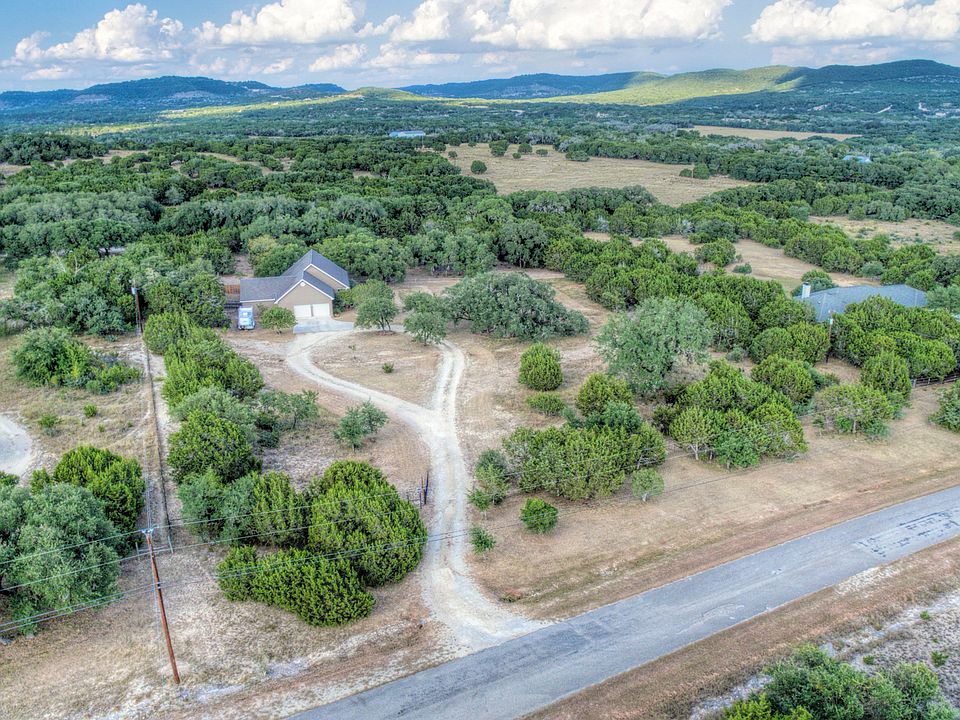1st image of 388 Bear Springs Trl