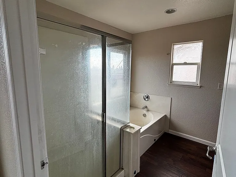 866 Papaya St — Photo 20