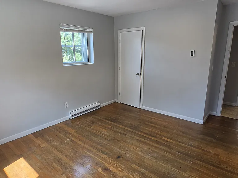 5 Waldemar Ave #3 — Photo 6