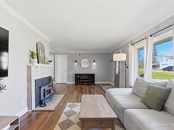 5th image of 3915 Knollwood Dr