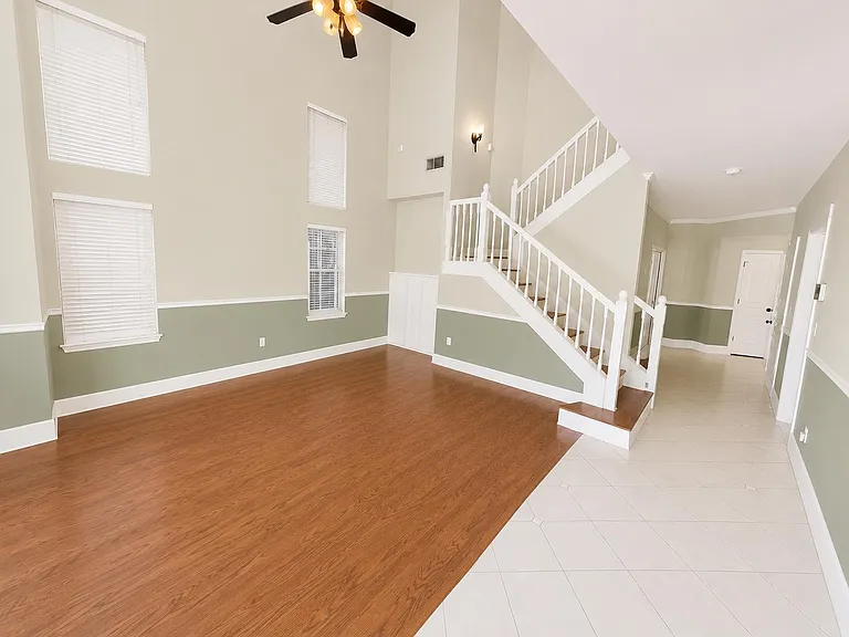 1047 E Monticello Cir — Photo 4