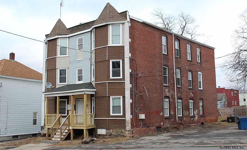 2nd image of 709 CRANE Street