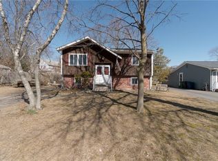 245 Trent Ave, Warwick, RI 02889