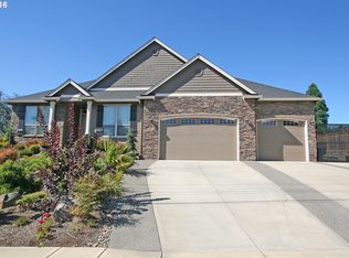 4304 NW 122nd St, Vancouver, WA 98685