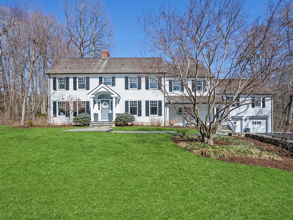 414 Hoyt Farm Road