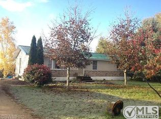 6588 W One Mile Rd, Hesperia, MI 49421