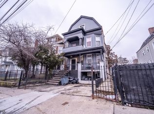 924 Grove St, Irvington Twp., NJ 07111