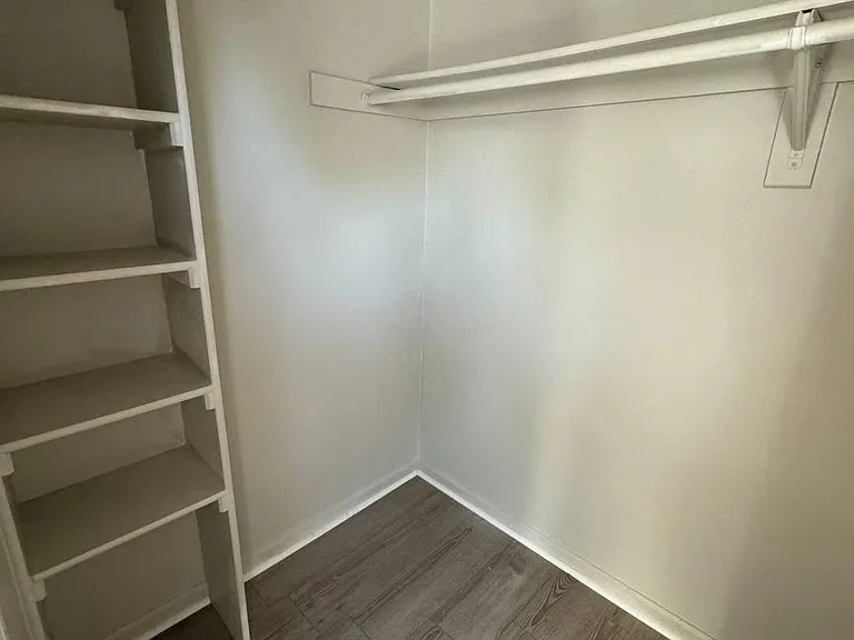 617 Fox Creek Ct — Photo 15