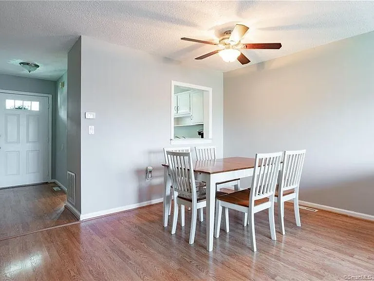 255 Monticello Dr — Photo 8