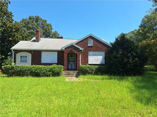 303 Flat Rock Rd, Anderson, SC 29624