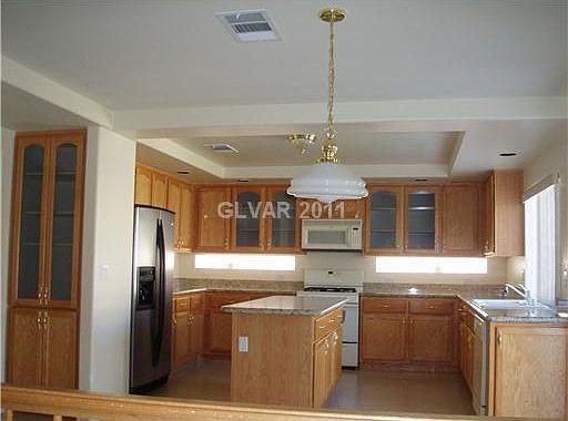 2nd image of 684 Pepperwood Grove Ct