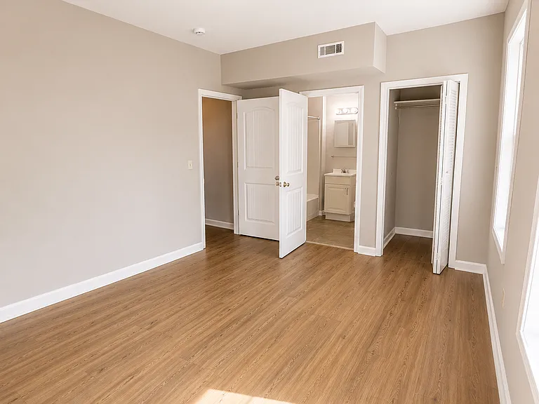 164 Babcock St #1 — Photo 12