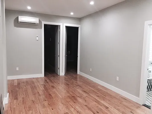 Rented by Premier Metro Realty Corp | media 39