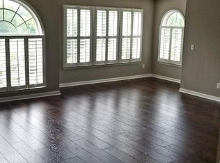 534 Ivy Glen Dr, Winston Salem, NC 27127