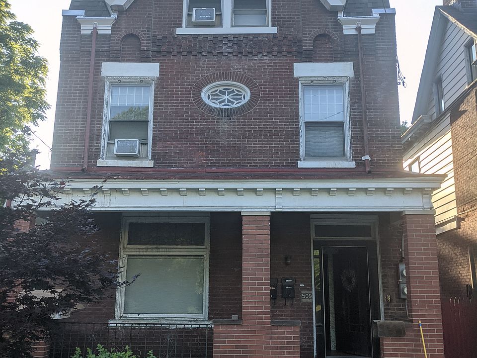 1st image of 509 Coal St Floor 1