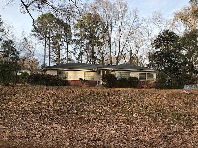 2nd image of 43 Chapel Hills Dr