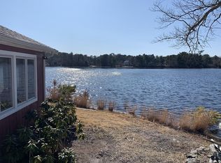 1 Lake Shore Ave, Plymouth, MA 02360