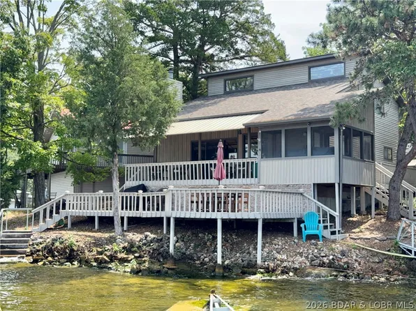 239 Hickory Rd, Lake Ozark, MO 65049