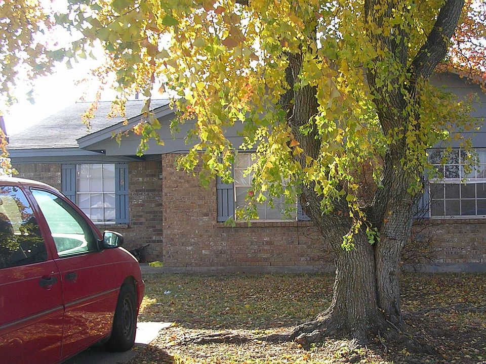 1st image of 116 Pine Meadow Dr APT A